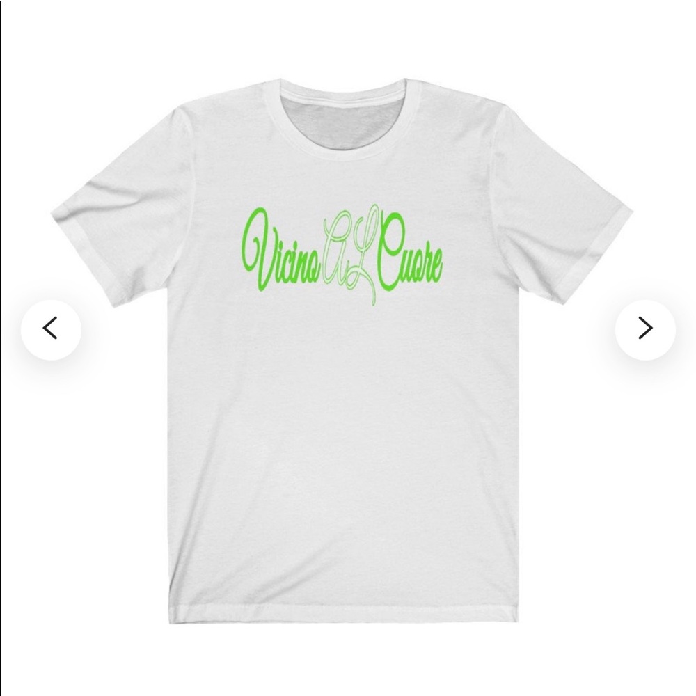 Vicino al Cuore Unisex T Shirt ,White ,Stay Tuned